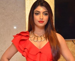 akanksha puri