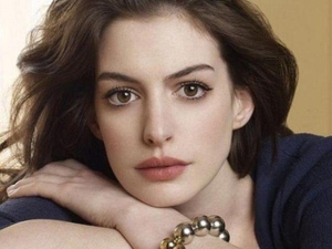 anne hathaway