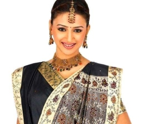 gauri pradhan tejwani