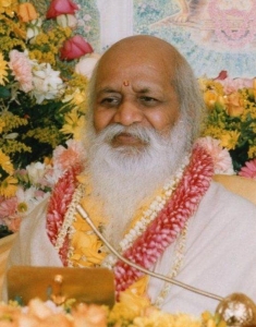 maharishi mahesh yogi