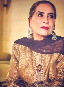 parveen akbar