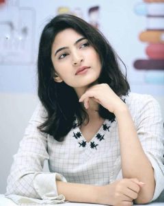 shivani raghuvanshi