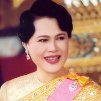 queen mother sirikit