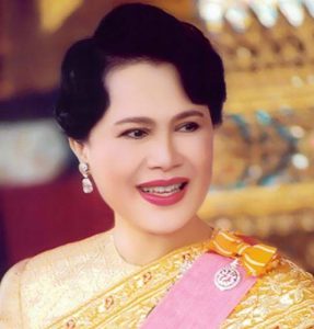 queen mother sirikit