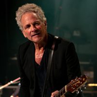 lindsey buckingham 1775066957